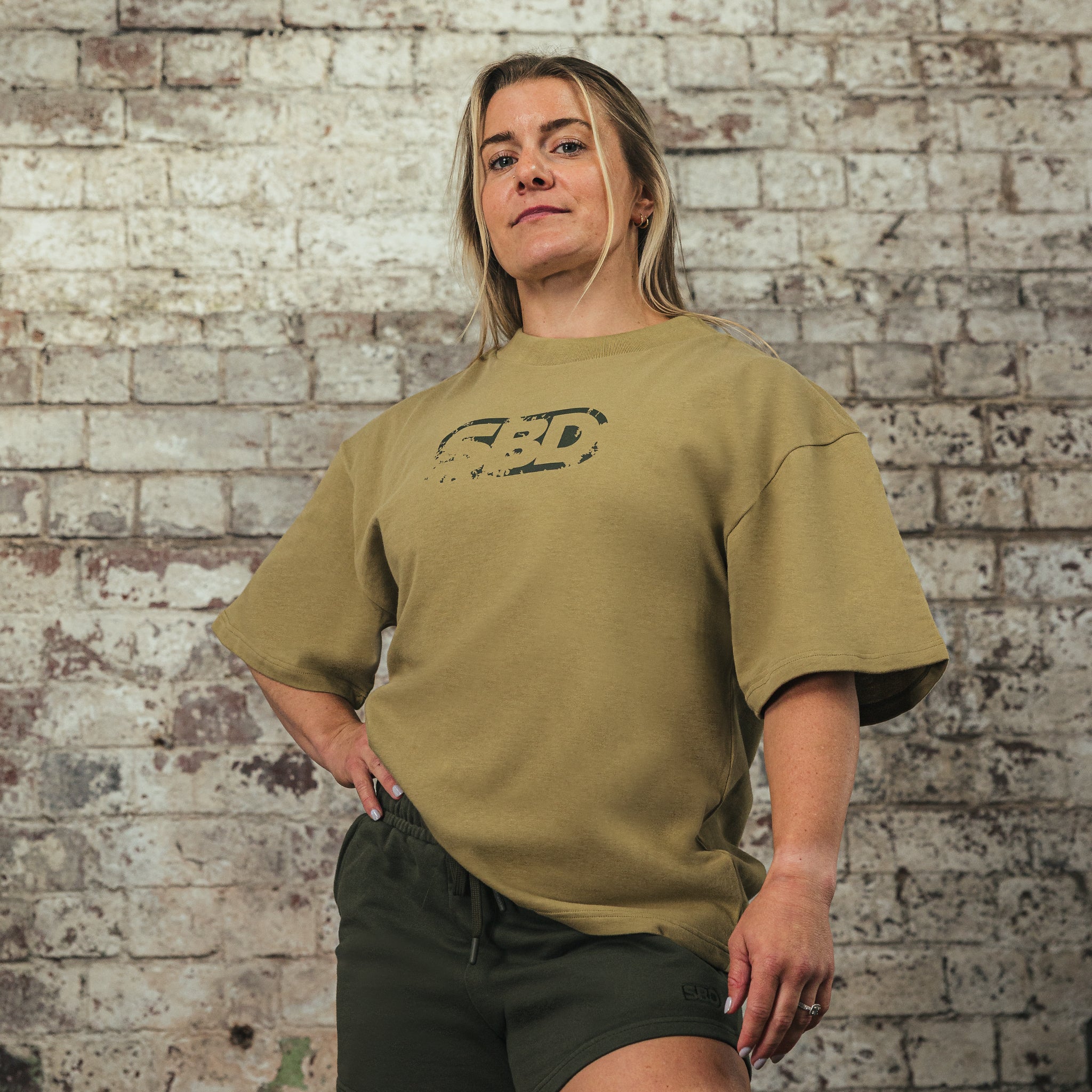 SBD Oversized T-Shirt Sand (Limitierte Resolve Edition) - Image 4