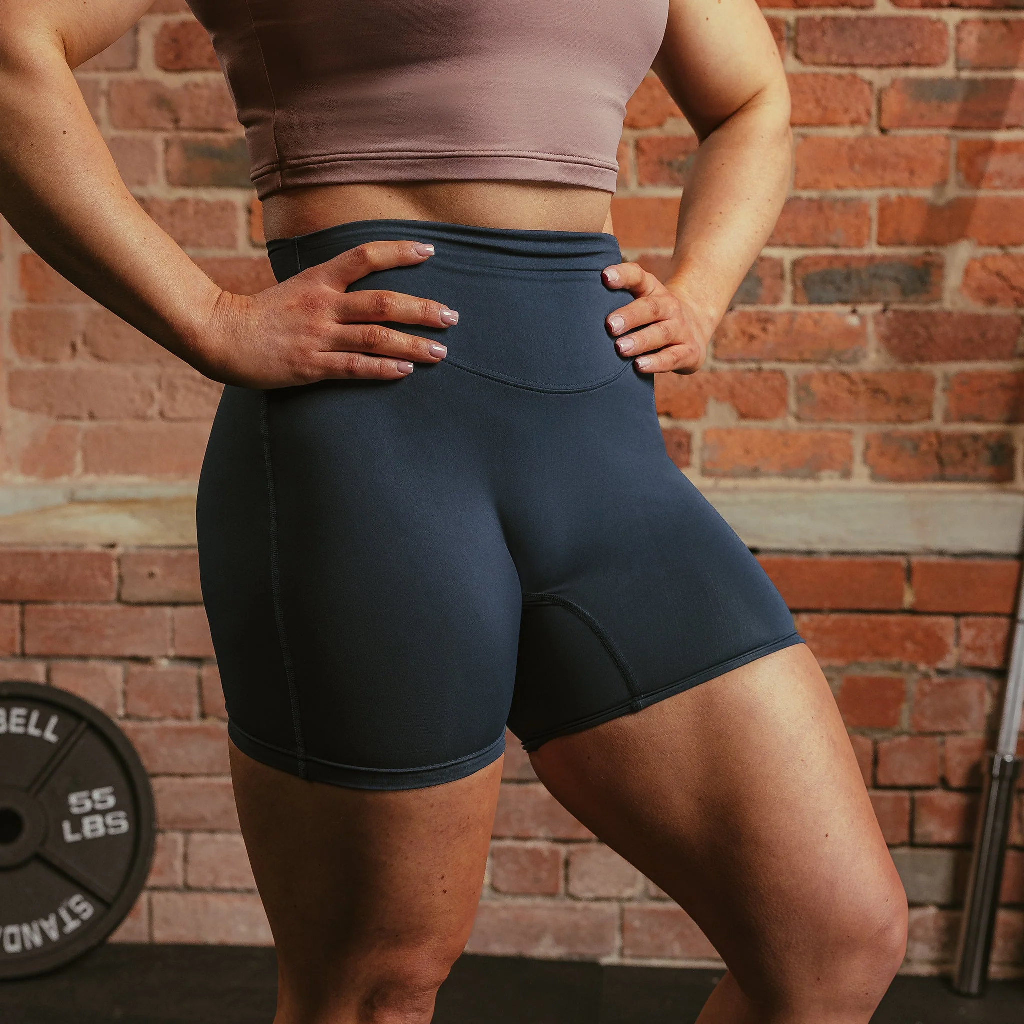 Serenity Training Shorts Frauen - Image 3