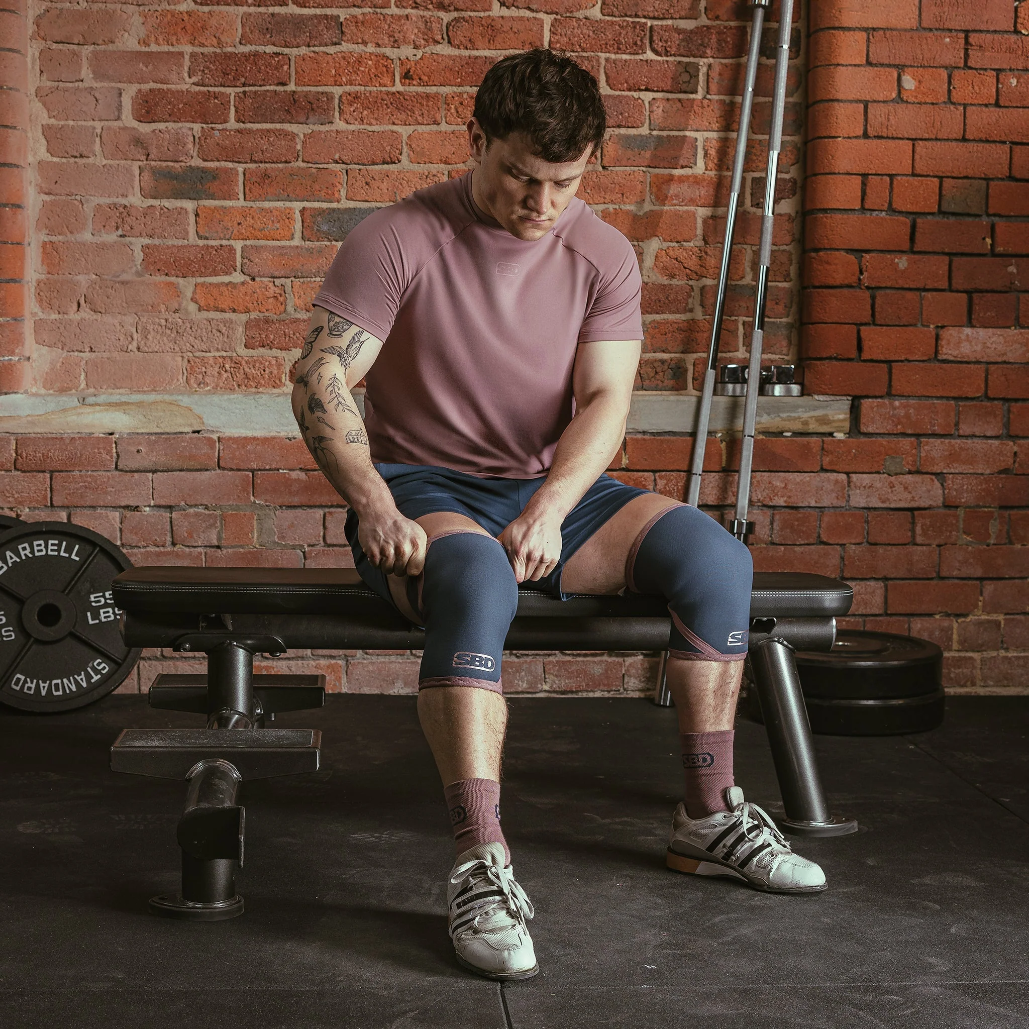 Serenity Weightlifting Kniestulpen - Image 4